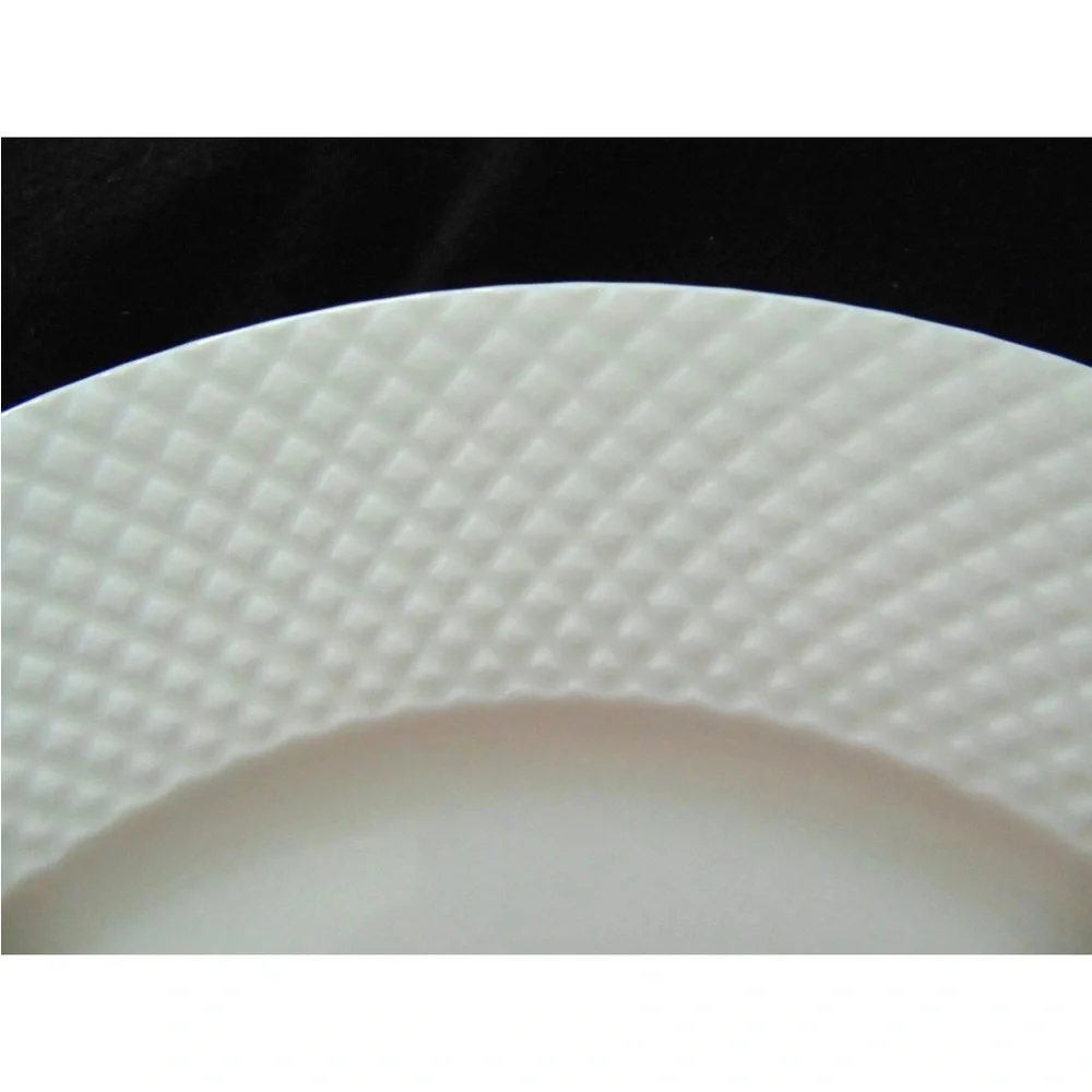 4 Mikasa Huntington White Bone China 8” Salad Dessert Plates Set of 4